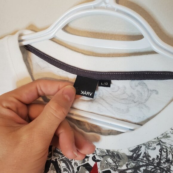 NOT FOR SALE Poshmark will Restrict Sellers Accounts If We Delete Too Many Items - Picture 4 of 4